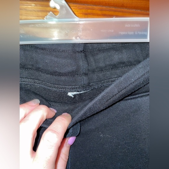 🐰🐇VS Pink Black Sweatpant/Joggers *make offers* - Picture 3 of 5